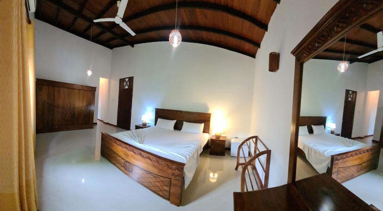 Golden Relax Villa With Pool, Restaurant & European Service Eramudugaha Kültér fotó