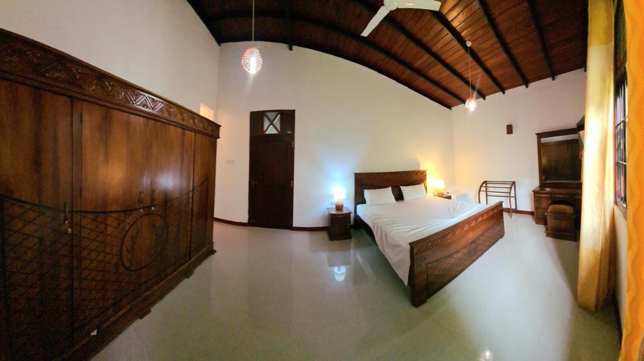 Golden Relax Villa With Pool, Restaurant & European Service Eramudugaha Kültér fotó